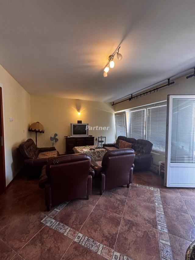 Legalna kuca 330m2 Rena, Bar