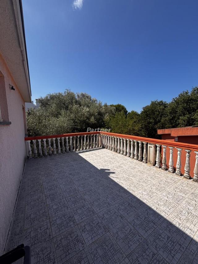 Legalna kuca 330m2 Rena, Bar
