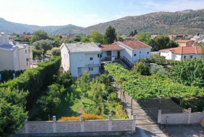 Kuca Polje