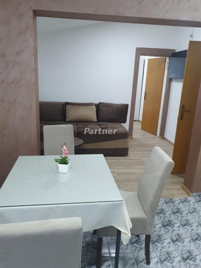 Haus 300 m2 in Misici