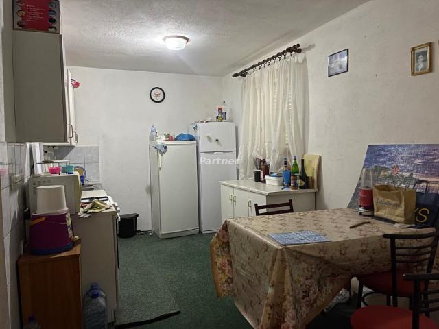 Haus 300 m2 in Misici
