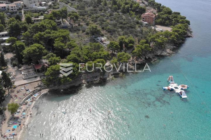 Murter, Slanica, prekrasan plažni ugostiteljski objekt