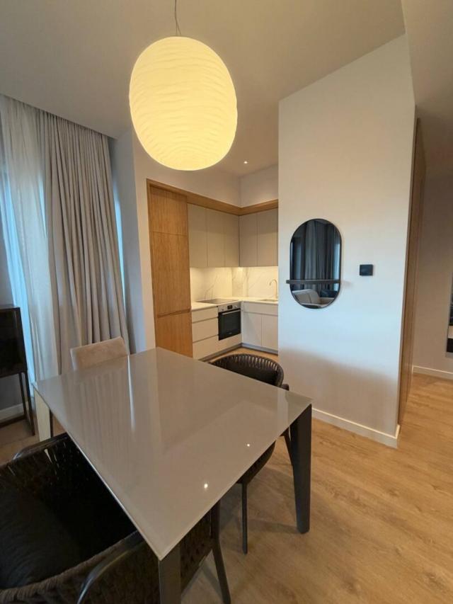 Izdavanje, Stan, 50m2 , Porto Montenegro