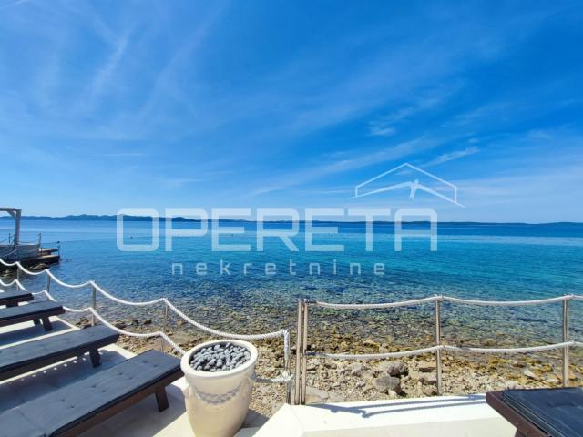 Luksuzni stan u 4* resortu, 2. red do mora, bazen 