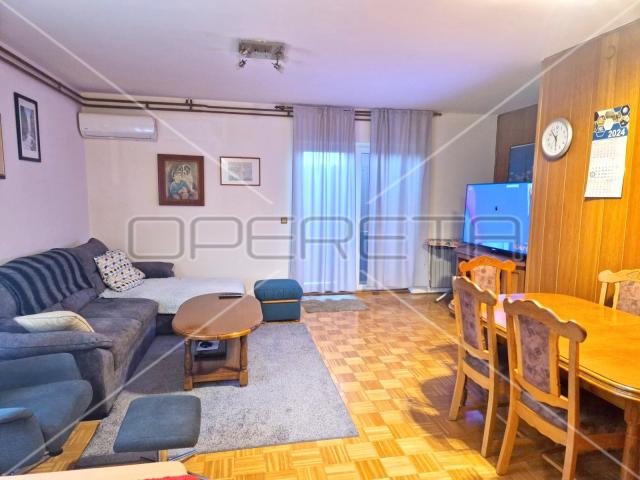 Prodaja, Kuća, Dugo Selo, Lukarišće, Samostojeća, 402m2