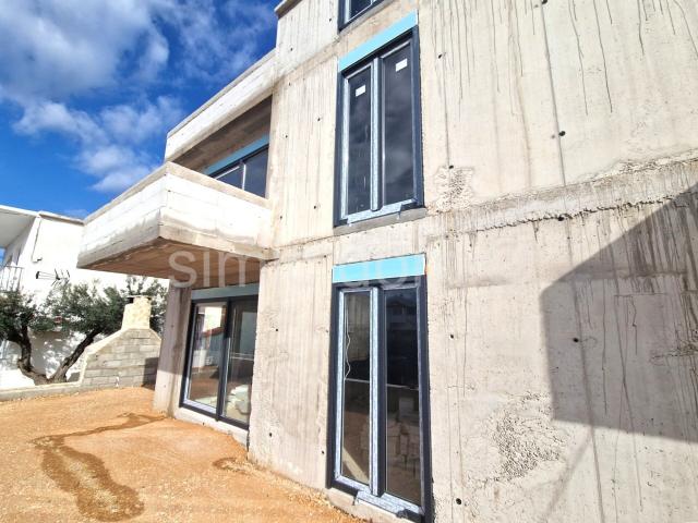 Moderan dvosobni apartman, Pirovac