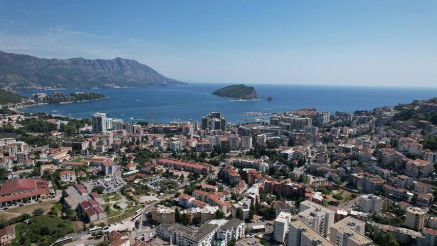 Plac na ekskluzivnoj lokaciji u Budvi, Dubovica, blizu kompleksa The Old Bakery - Prilika za investi