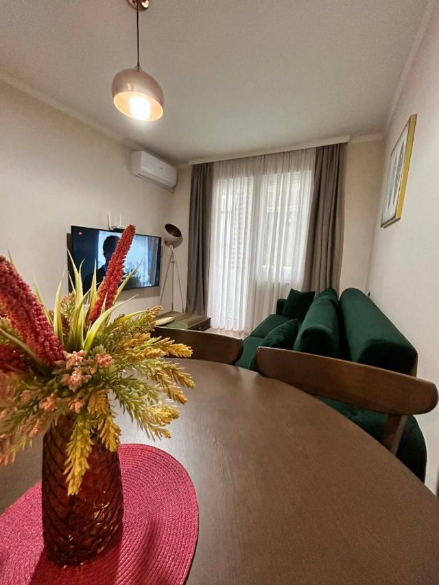 Two-bedroom apartment in the center of Bar, 500 meters from the sea