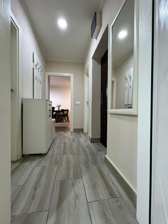 Two-bedroom apartment in the center of Bar, 500 meters from the sea