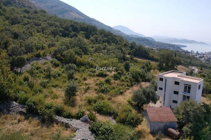 Urbanizovani plac 1170 m2 u Sutomoru