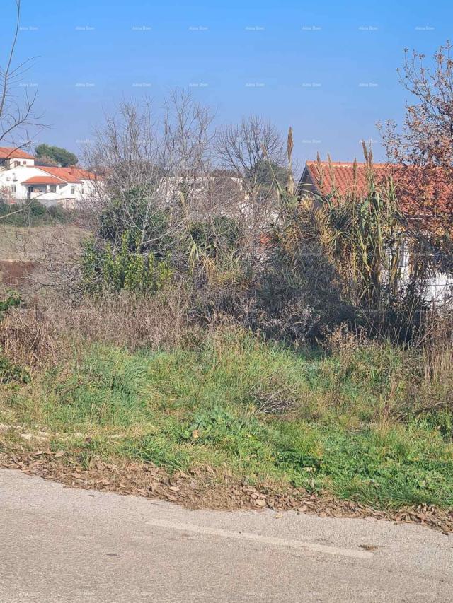 Građevinsko zemljište Građevinsko zemljište Vintijan – 800 m2 – uz cestu