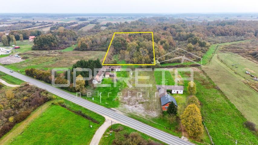 PRODAJA, STAMBENO-POSLOVNO GRAĐEVINSKO ZEMLJIŠTE, ŽAŽINA - OKOLICA SISKA, 4.943 