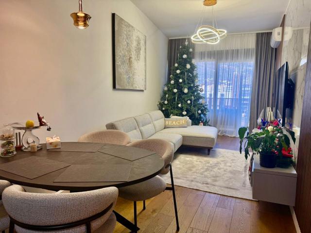 Modern 2-bedroom apartment in Soho City, Bar