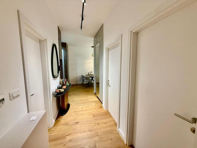 Modern 2-bedroom apartment in Soho City, Bar
