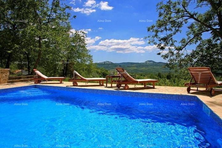 Kuća Kamena kuća sa bazenom i panoramskim pogledom. Blizina Livada. 