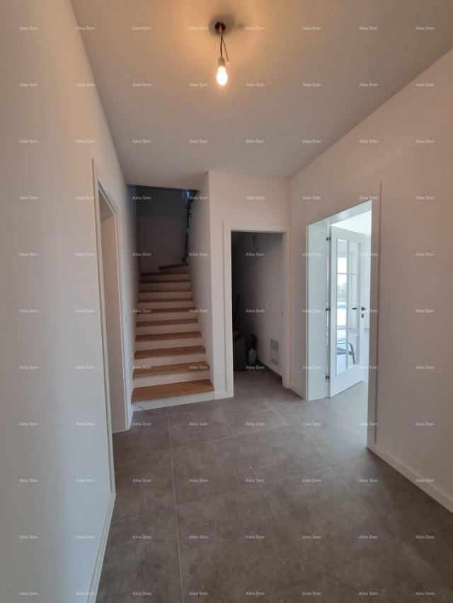 Apartment Sale of a luxurious duplex apartment with a pool, Tar! S2