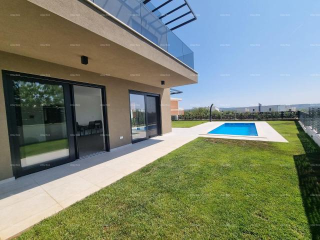 Apartment Sale of a luxurious duplex apartment with a pool, Tar! S2