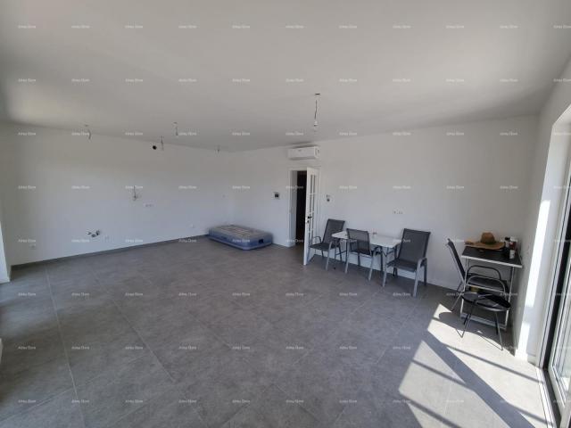 Apartment Sale of a luxurious duplex apartment with a pool, Tar! S2