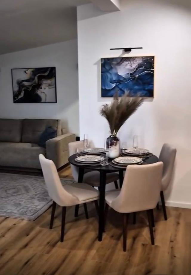 One-bedroom apartment below the highway in Dobrye Vody