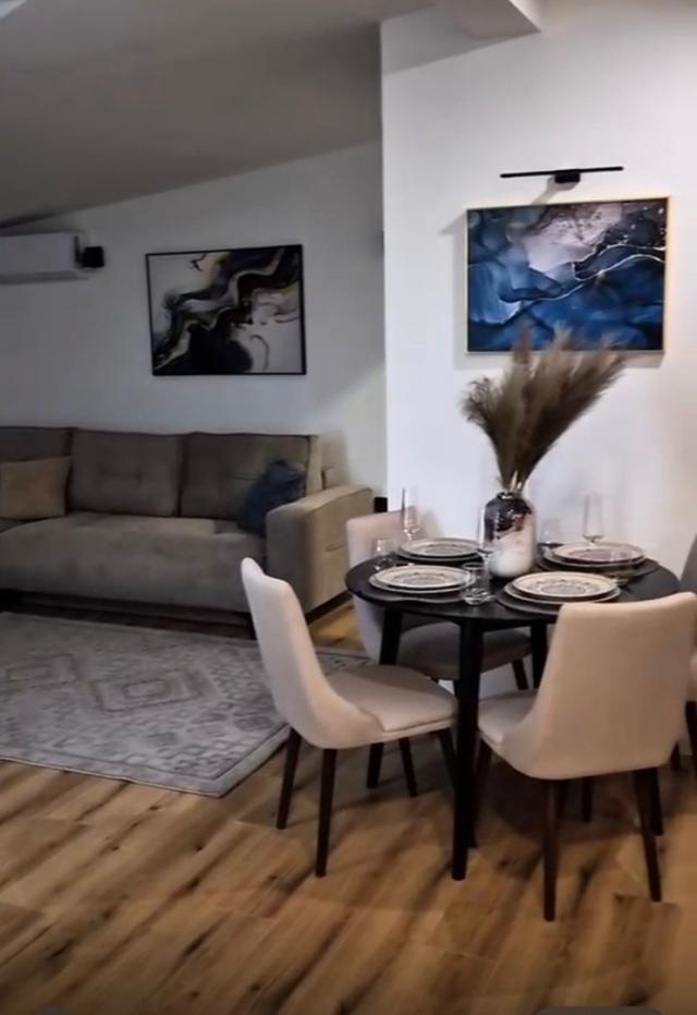 One-bedroom apartment below the highway in Dobrye Vody