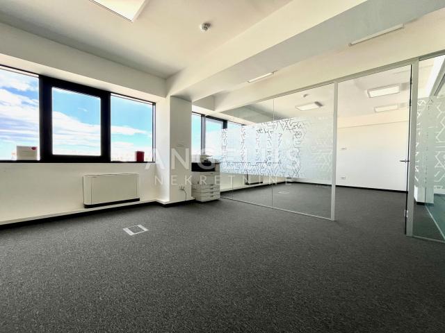 Zagreb, Žitnjak - poslovni prostor 80m2