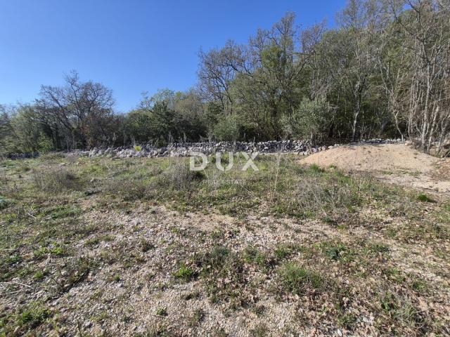 OTOK KRK, LINARDIĆI - zemljište 4812 m2 za najam