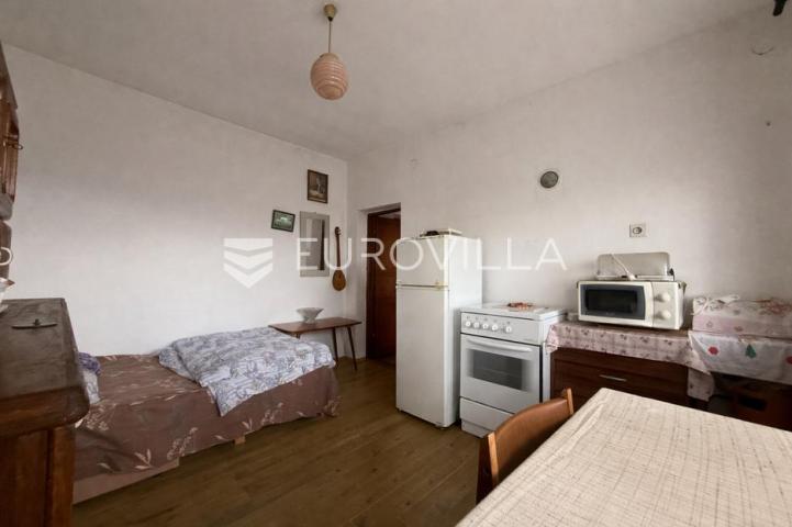 Batina, vikendica na predivnoj lokaciji, 100 m²