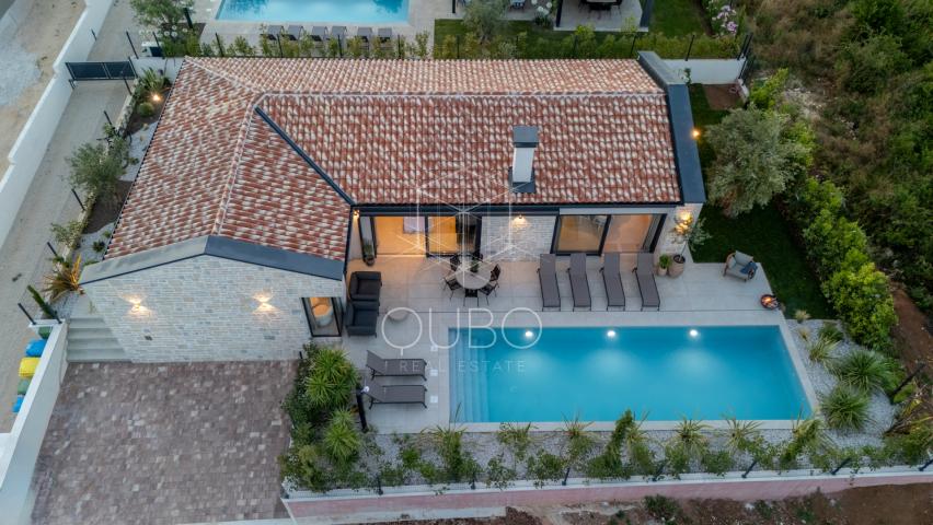 Istra, Tar - Exkluzivna villa nedaleko od mora. 