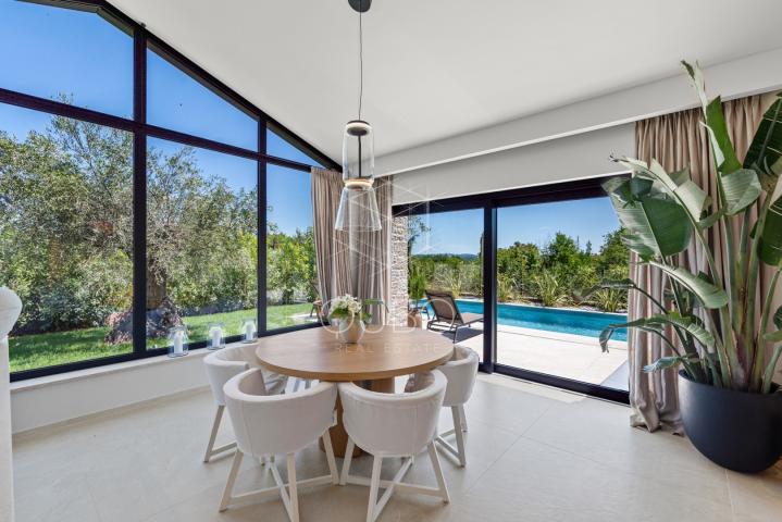 Istra, Tar - Exkluzivna villa nedaleko od mora. 