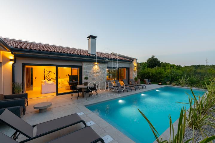 Istra, Tar - Exkluzivna villa nedaleko od mora. 