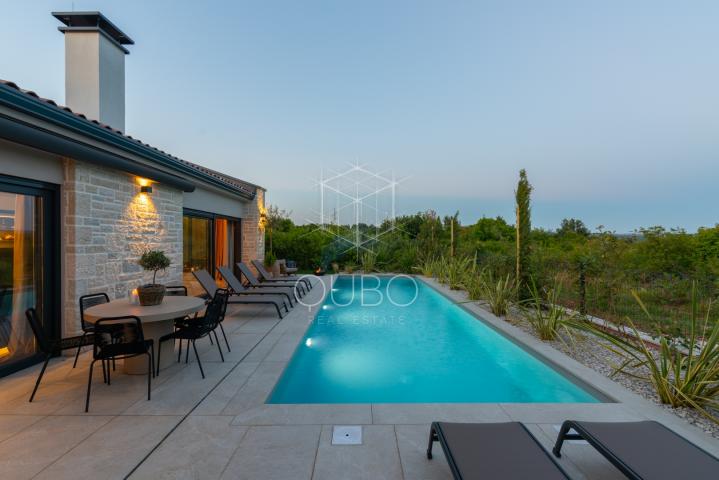 Istra, Tar - Exkluzivna villa nedaleko od mora. 