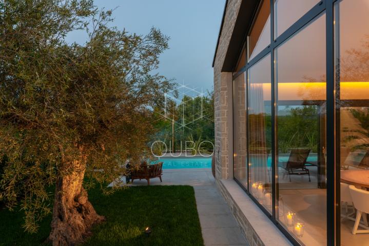 Istra, Tar - Exkluzivna villa nedaleko od mora. 