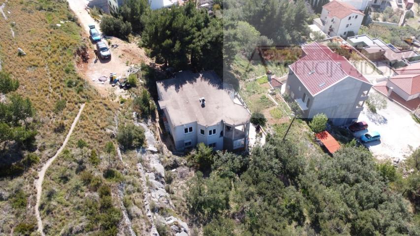 Omiš Duće kuća 263 m2 otvoren pogled na more