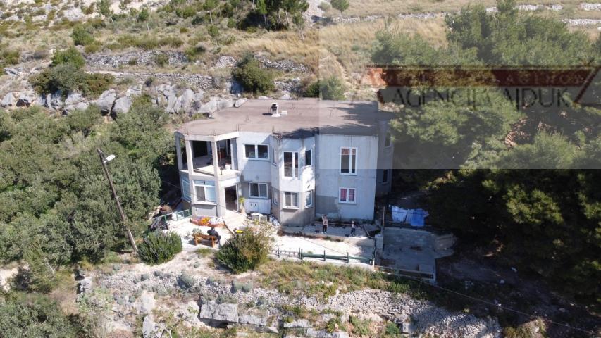 Omiš Duće kuća 263 m2 otvoren pogled na more