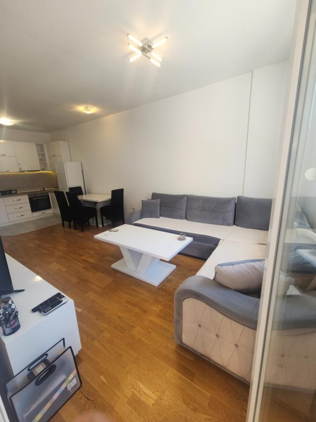 Stan 43 m² na Izdavanje – Zabjelo, Podgorica