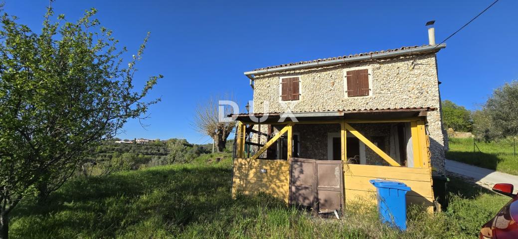 ISTRA, MOMJAN – Elegantne kamene kuće s impresivnim pogledom