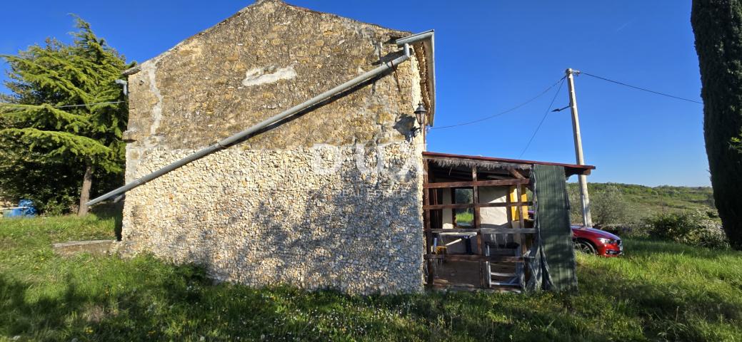 ISTRA, MOMJAN – Elegantne kamene kuće s impresivnim pogledom