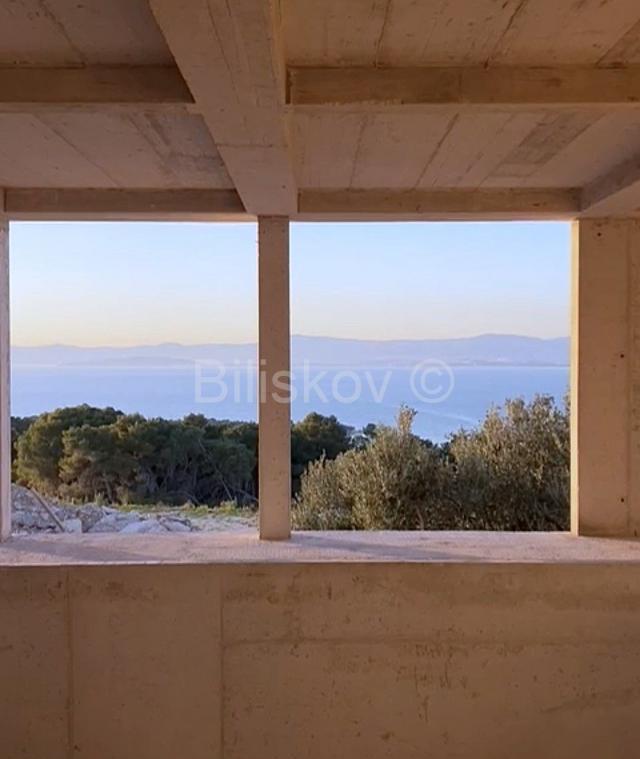 Prodaja, luksuzna villa sa panoramskim pogledom, Supetar