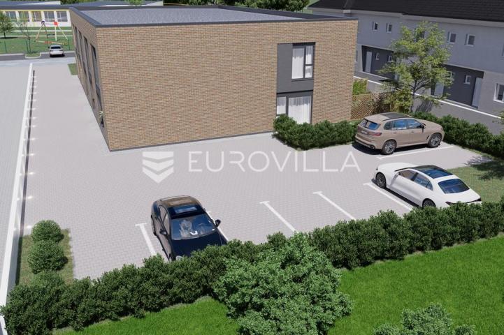 Požega, Zelena ulica, moderan četverosoban stan sa vrtom i parkingom