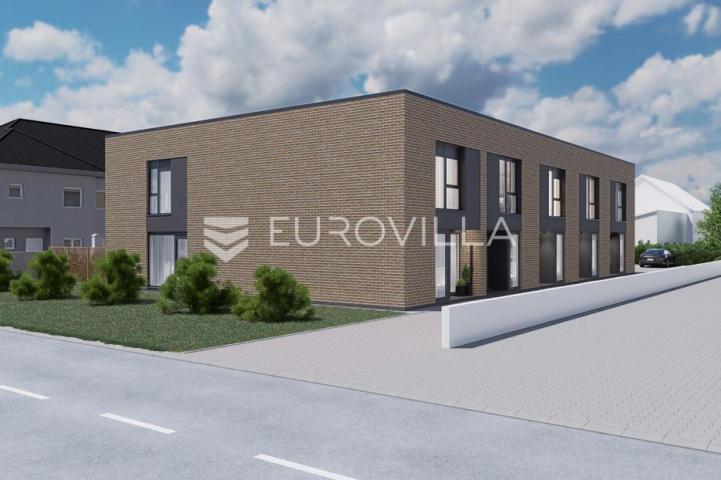 Požega, Zelena ulica, dvoetažni četverosoban stan 122 m² sa vrtom
