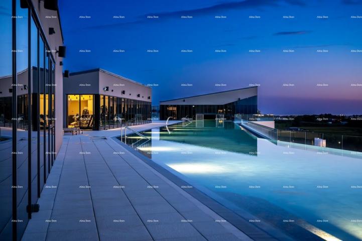 Stan UMAG, Luksuzni resort s krovnim infinity bazenom!