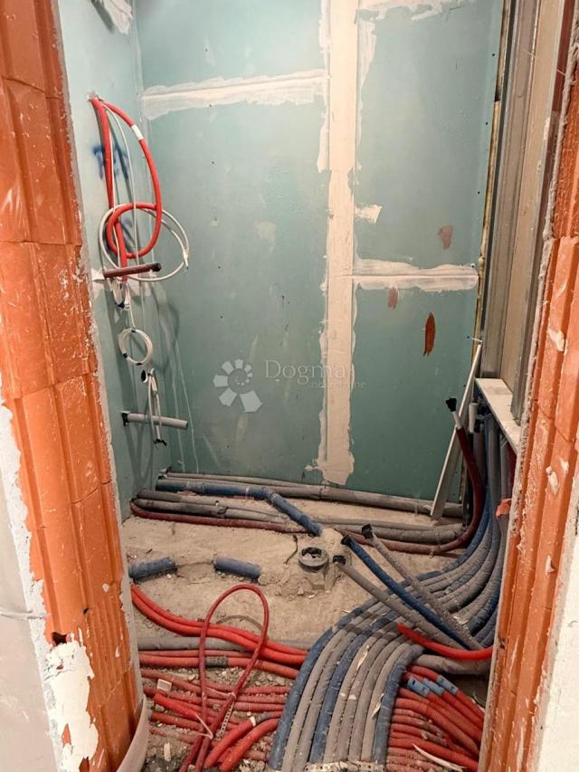 Visokokvalitetan stan u luksuznom objektu u izgradnji