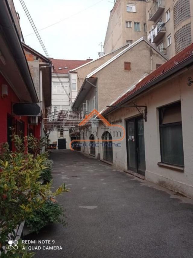 Zagreb- Donji grad - veći poslovni prostor/restoran