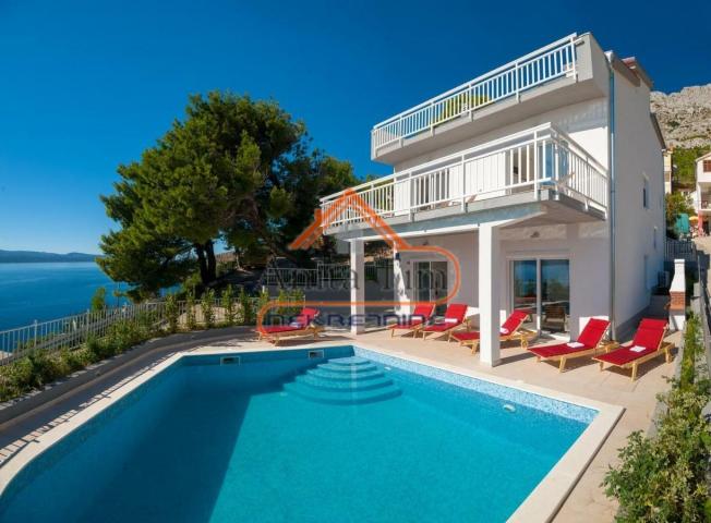 Medići - villa sa bazenom