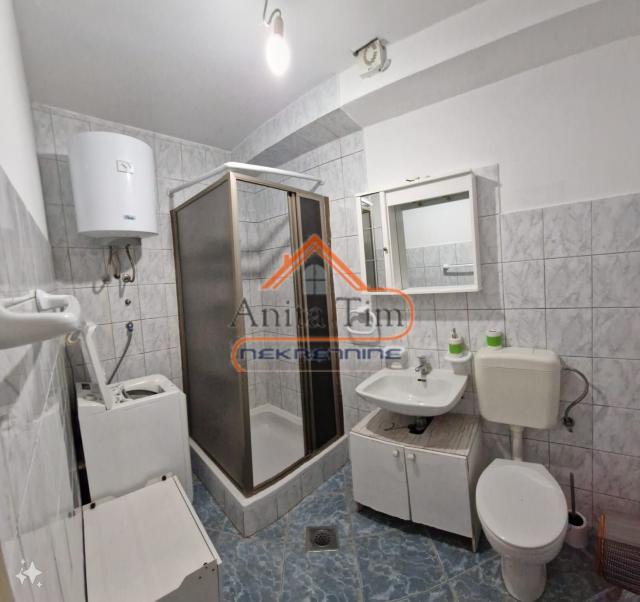 Marina - EKSKLUZIVNA PRODAJA apartmanske kuće s vrtom