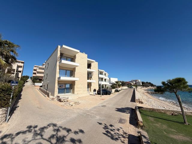Prodaja, Pag, Mandre, novogradnja, 3s, 1. red do mora, parking