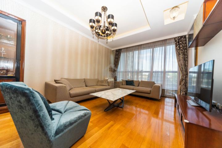 Trosoban stan 110m2 + garaža, Preko Morače - Podgorica