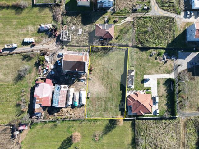 Prodaja, Zemljište, Podgorica, Doljani, 1000m2