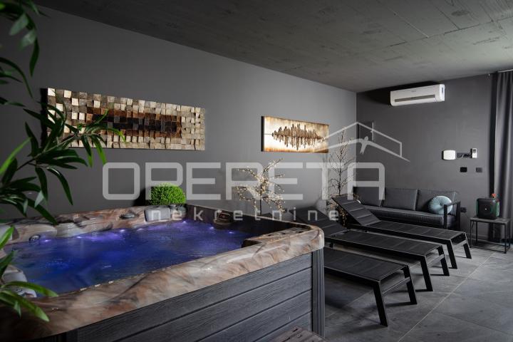 Moderna rezidencija 300 m2 s pogledom na more, ljetnom kuhinjom i vrhunskom opre