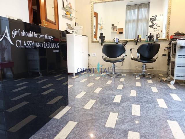 Opatija - Frizerski Salon - apsolutna prilika u centru 